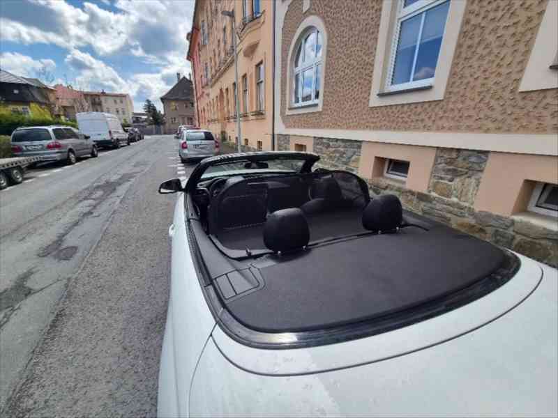 BMW Řada 4 2,0   420D kabrio r.v.2015 - foto 8