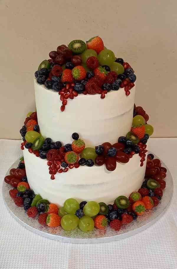 Pečení dortů a zákusků na zakázku  - foto 3