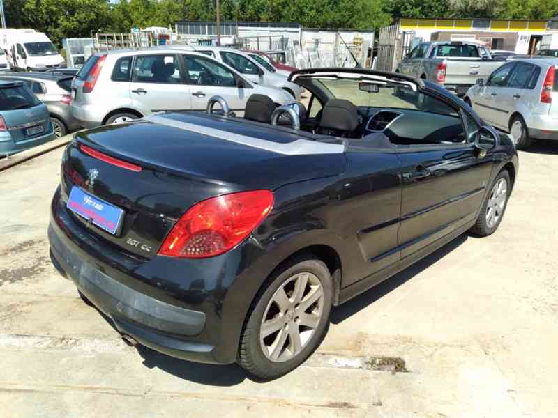 PEUGEOT 207 CC 1.6 110kW - foto 8