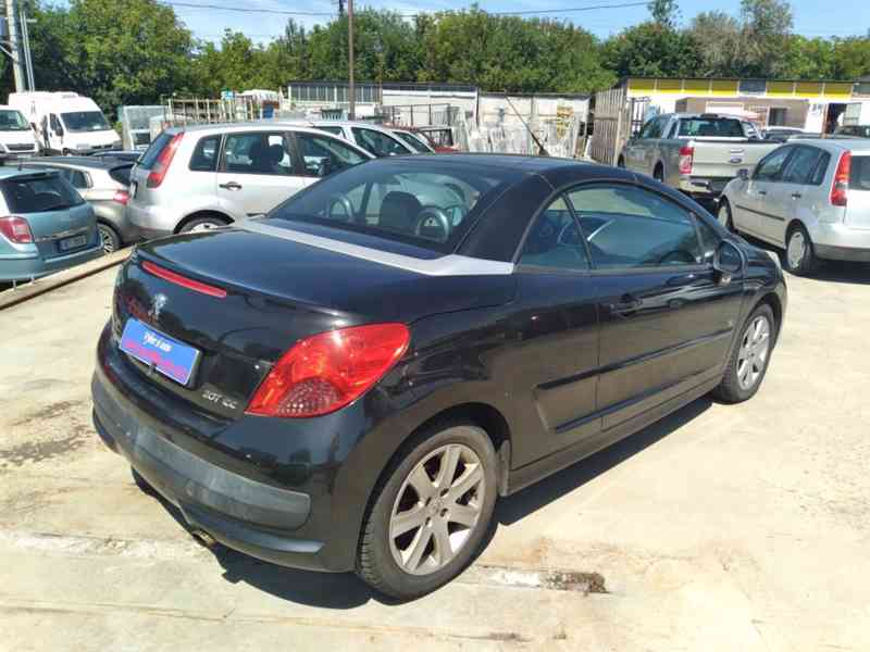 PEUGEOT 207 CC 1.6 110kW - foto 18