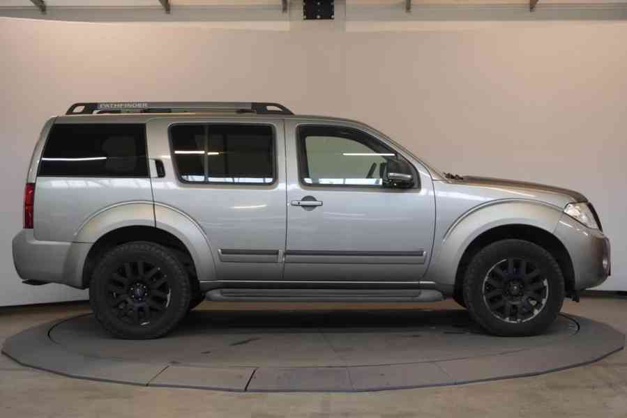 Nissan Pathfinder 3.0 V6 dCi LE BOSE 170kw - foto 5