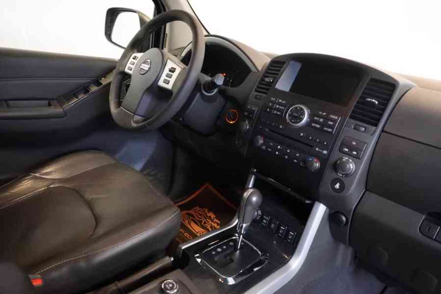 Nissan Pathfinder 3.0 V6 dCi LE BOSE 170kw - foto 14