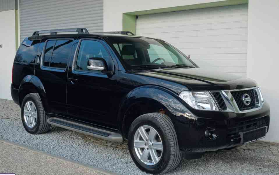 Nissan Pathfinder 2.5 dCi 4x4 140kw - foto 1