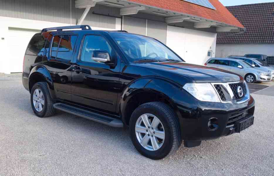 Nissan Pathfinder 2.5 dCi 4x4 140kw - foto 6