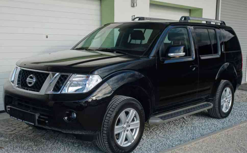 Nissan Pathfinder 2.5 dCi 4x4 140kw - foto 26