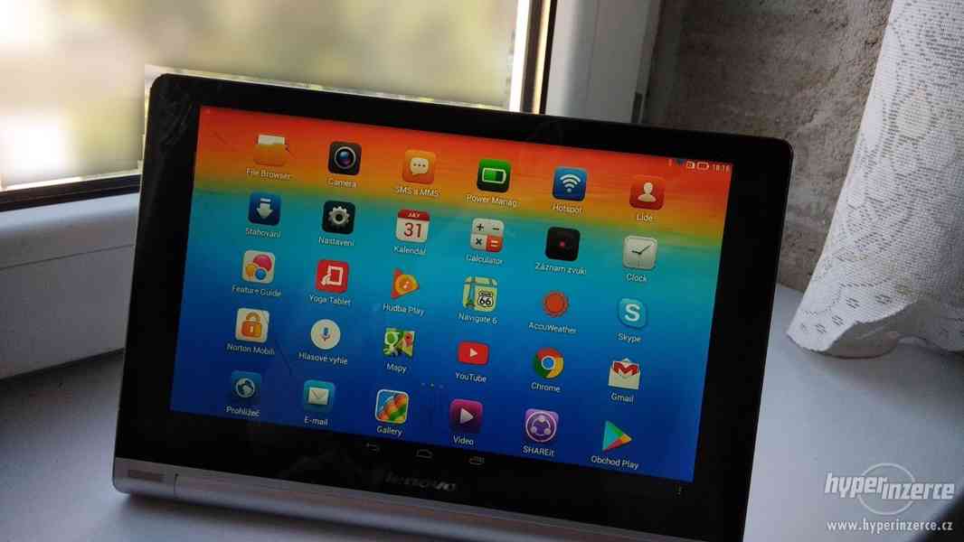 Lenovo Yoga Tablet 10 - foto 1