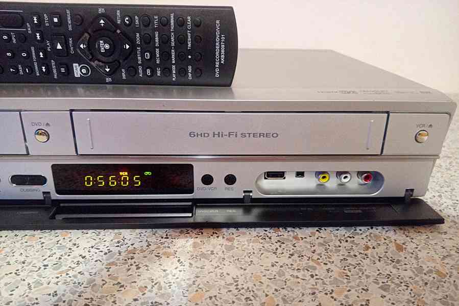 VHS/DVD Gran Prix DVR-9495(LG RCT689H) - foto 4