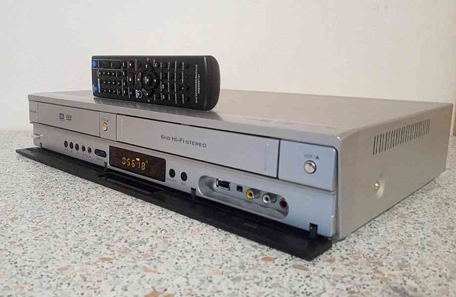VHS/DVD Gran Prix DVR-9495(LG RCT689H) - foto 6