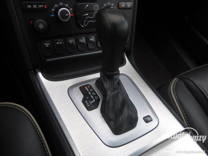 Volvo XC90 2.4, nafta, RV 2014, kůže - foto 14