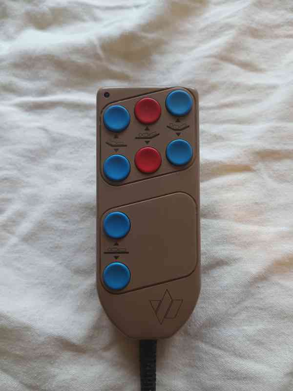 Elektrická polohovací postel - foto 2