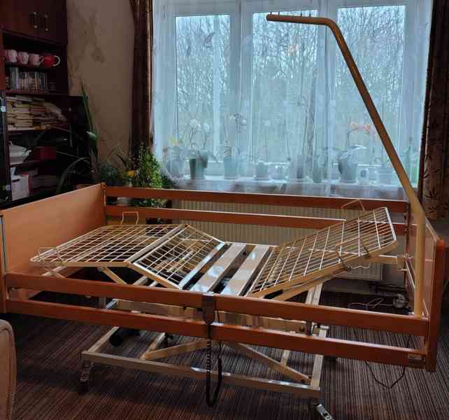 Elektrická polohovací postel - foto 3