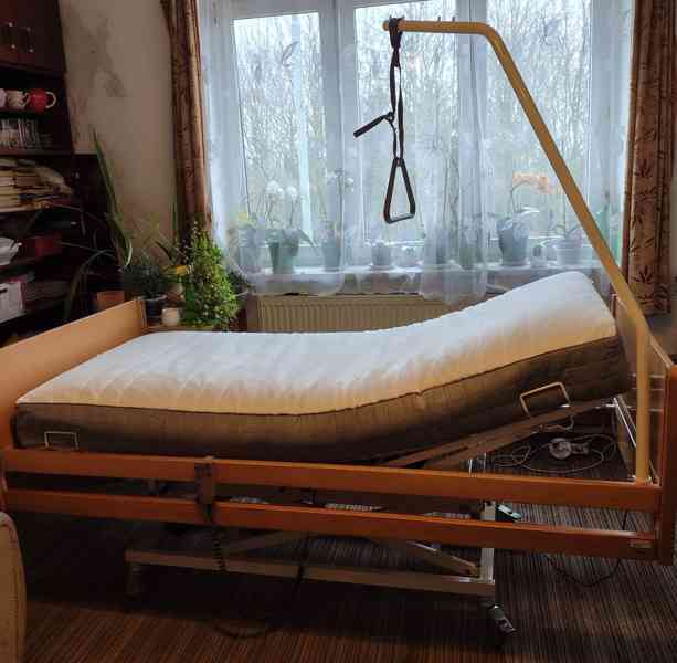 Elektrická polohovací postel - foto 6