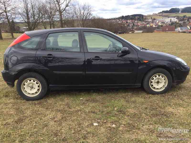 Ford Focus 1.8 TDCI - foto 2