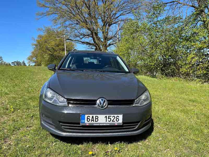 Volkswagen Golf VII Variant Highline 1.6 TDI DSG 2017 - foto 12