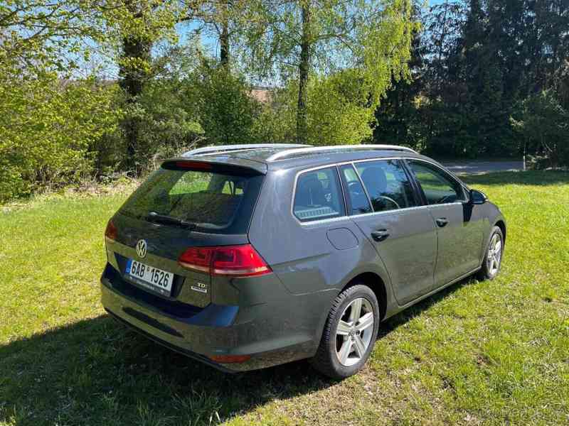 Volkswagen Golf VII Variant Highline 1.6 TDI DSG 2017 - foto 7