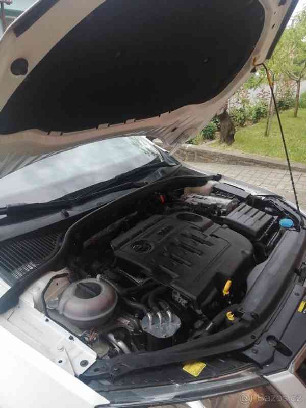 Škoda Octavia 3,0 3 - foto 14