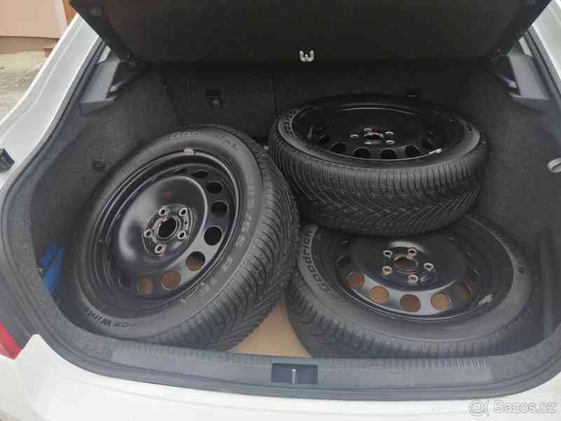Škoda Octavia 3,0 3 - foto 15
