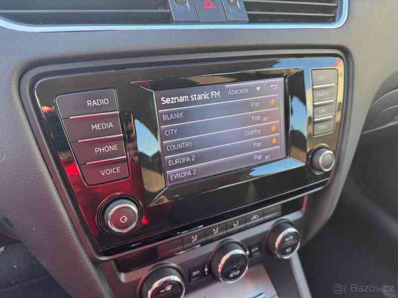 Škoda Octavia 3,0 3 - foto 8