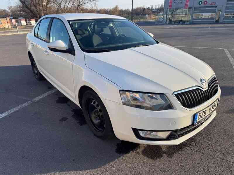 Škoda Octavia 3,0 3 - foto 1
