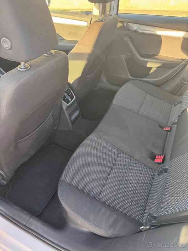 Škoda Octavia 3,0 3 - foto 10