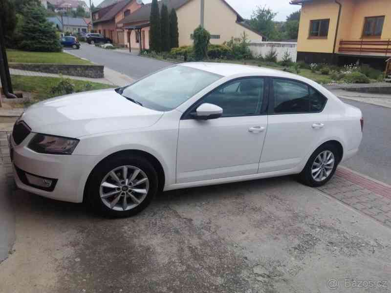 Škoda Octavia 3,0 3 - foto 3
