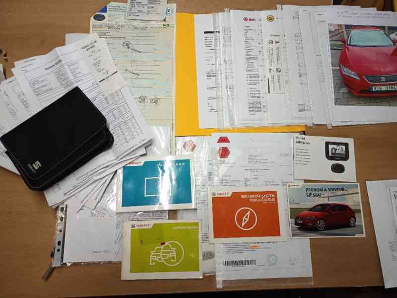 SEAT Leon ST 1,4TGI Reference ČR 1 majitel DPH  - foto 26