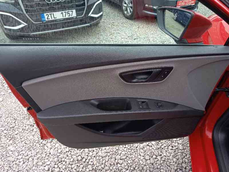 SEAT Leon ST 1,4TGI Reference ČR 1 majitel DPH  - foto 22