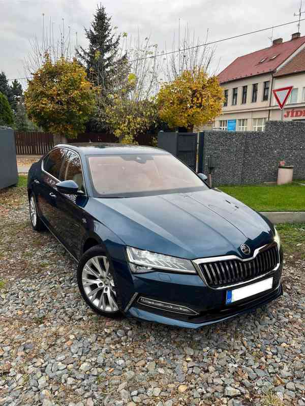 Škoda Superb 3, r.v.2020, 127tis, 2.0TSI,140KW,DSG,L&K,Tažné - foto 2