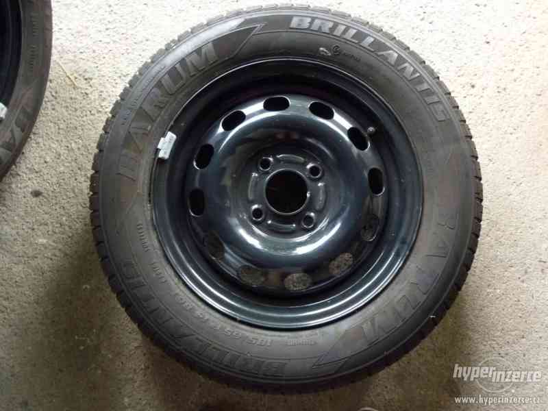 Prodám letní pneu 185/65 R14 s disky - foto 3