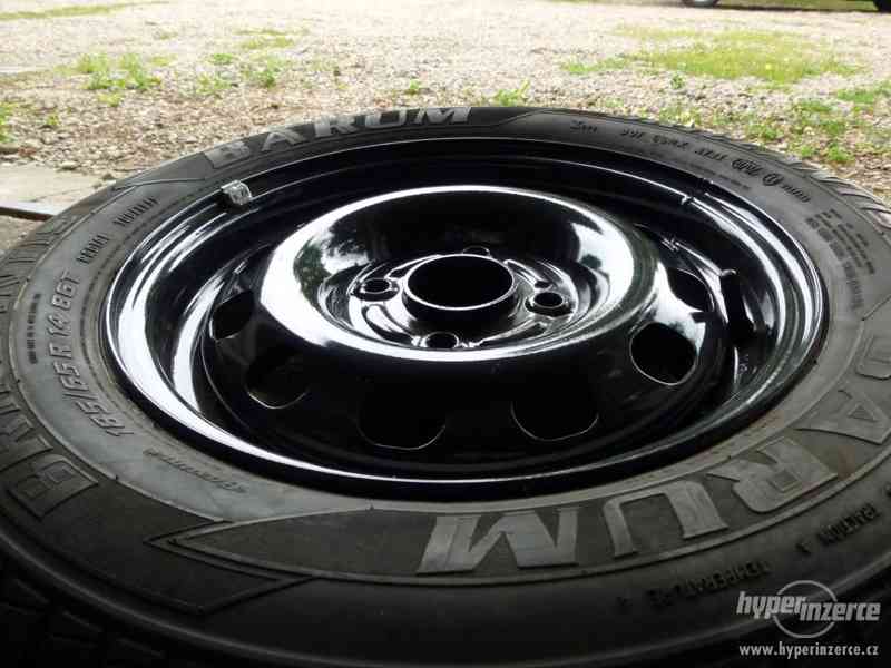 Prodám letní pneu 185/65 R14 s disky - foto 7