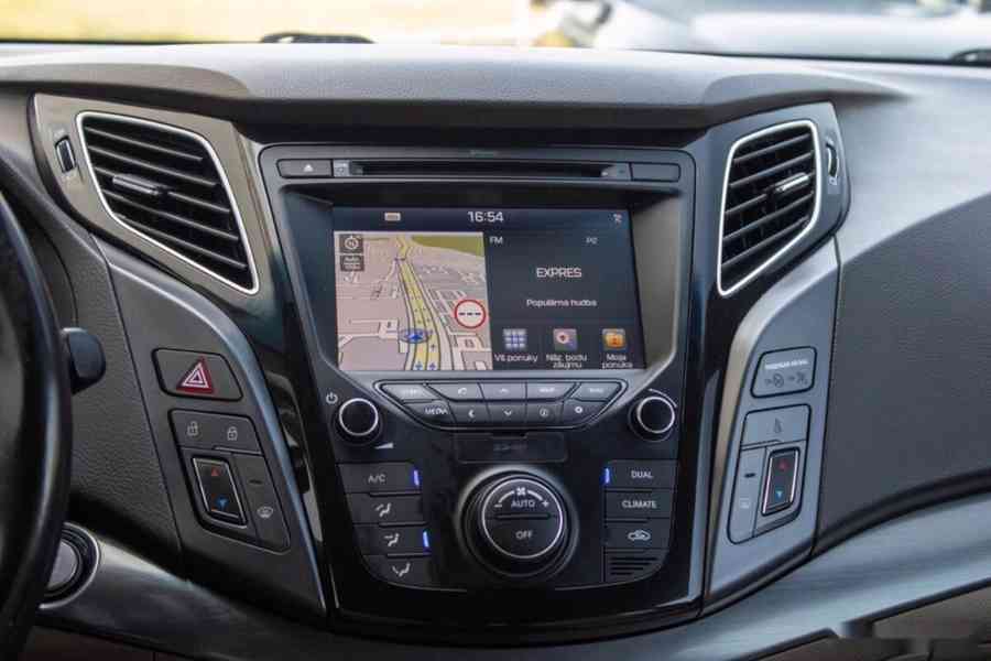 Hyundai i40 1.7 CRDi HP Premium A/T - foto 15