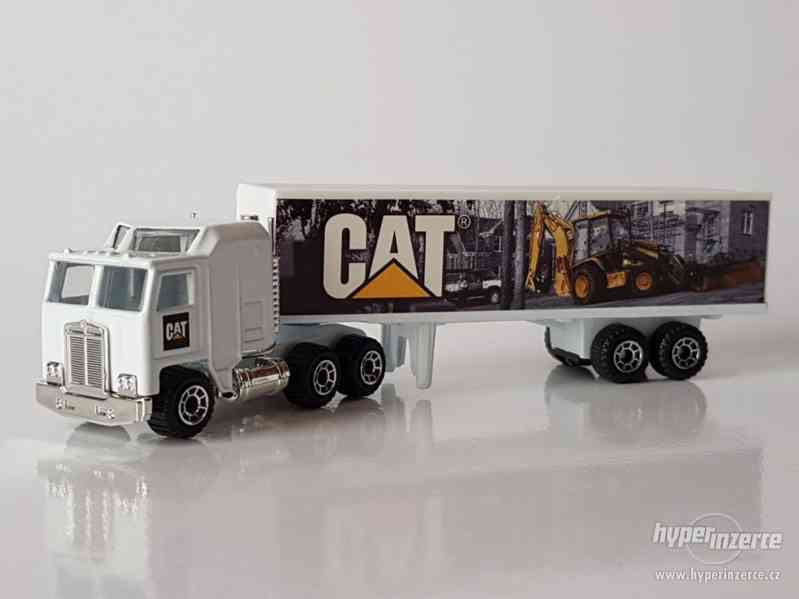 Matchbox Convoy Kenworth Box Truck Cat Caterpillar - foto 8