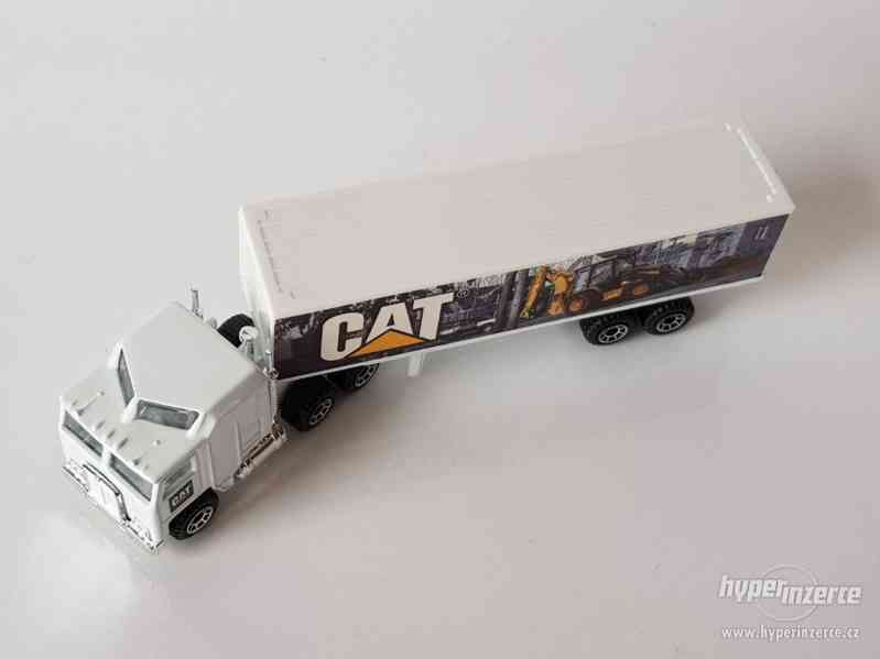 Matchbox Convoy Kenworth Box Truck Cat Caterpillar - foto 11