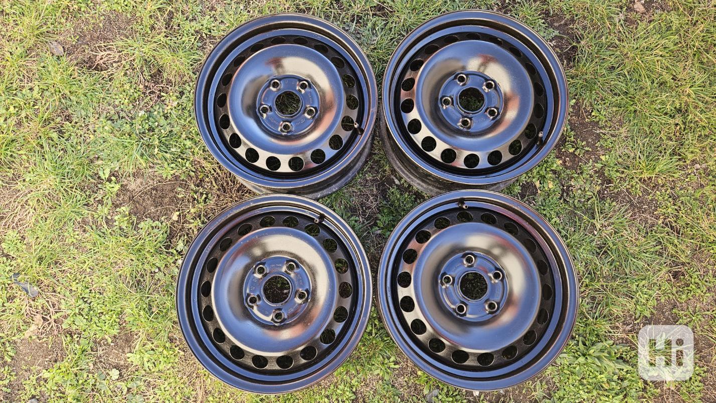 Škoda Octavia 15" disky 6Jx15 5x112 ET47 střed 57,1 mm - foto 1