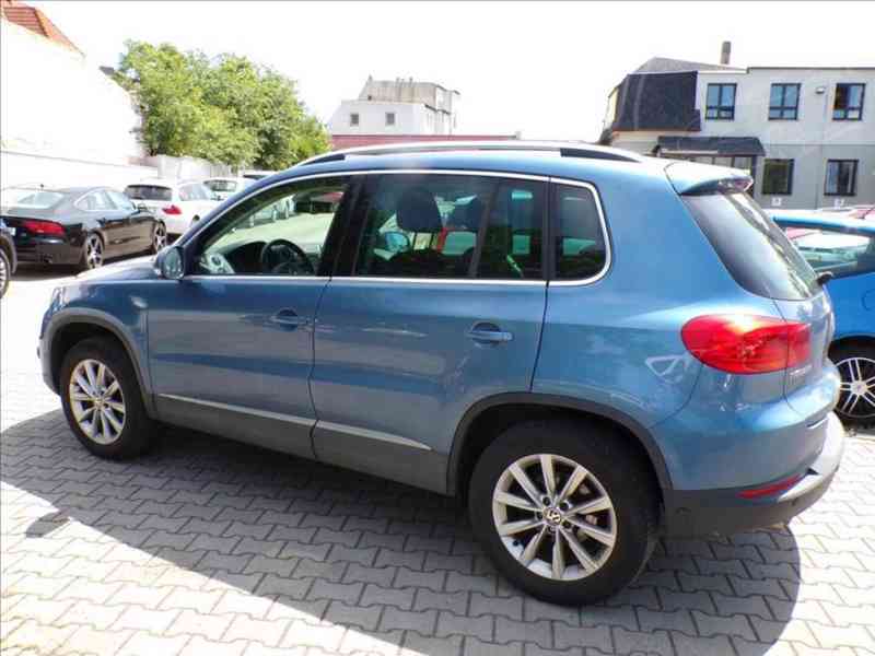 Volkswagen Tiguan 2,0 TDI 4MOTION - foto 4