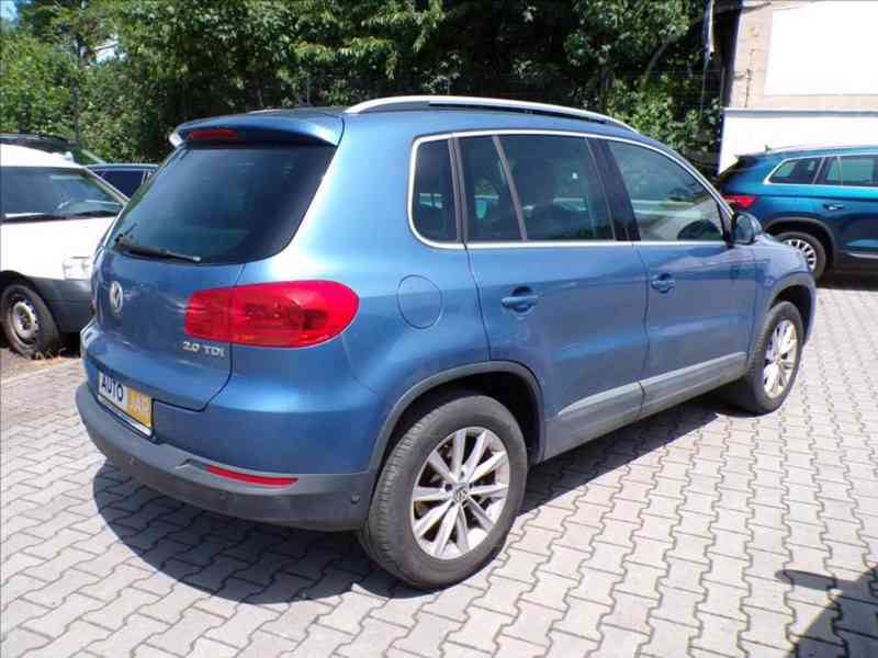 Volkswagen Tiguan 2,0 TDI 4MOTION - foto 3