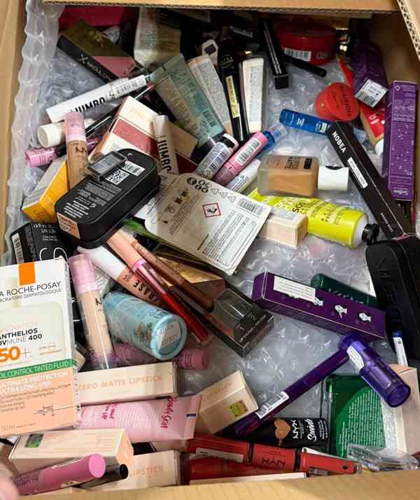 Mix malé kosmetiky Amazon/Notino - prémiové značky - foto 4