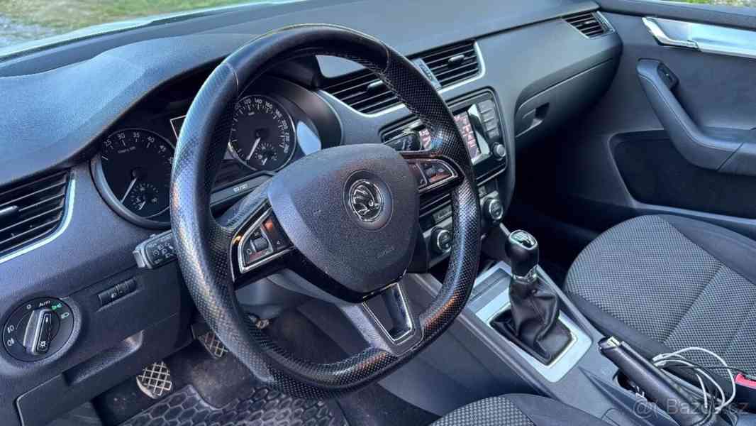 Škoda Octavia 1,6 III TDI, 2014 – Navigace, Tažn - foto 7