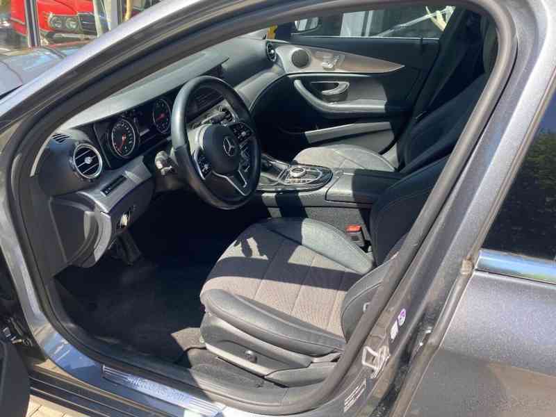 Mercedes-Benz E 300 D - foto 8