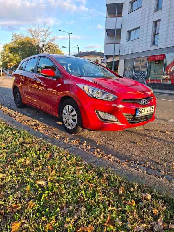 Hyundai i30 1,6   2013 ročník, 99Kw, 1.6 benzín - foto 14