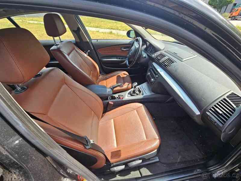 BMW Řada 1 2,3   123d - foto 7