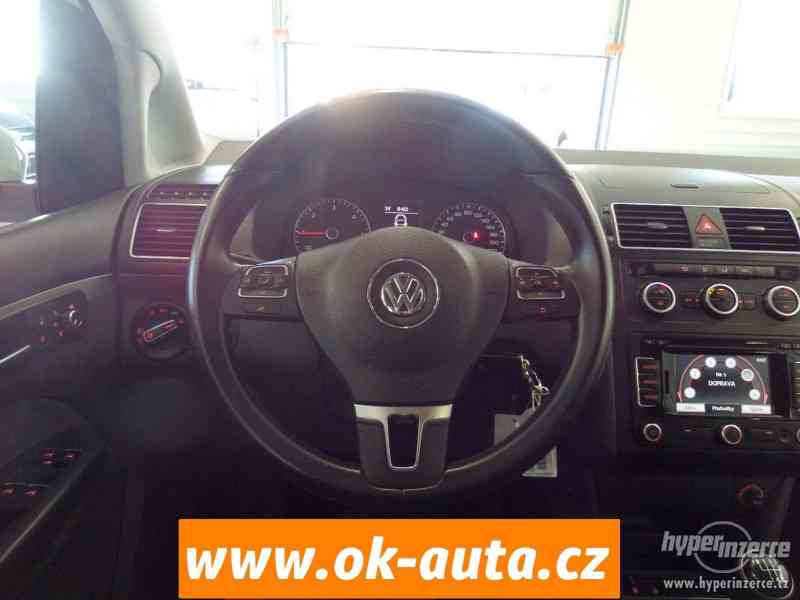 Volkswagen Touran 2.0 TDI COMF. NAVI PRAV.SERVIS VW 2013-DPH - foto 5