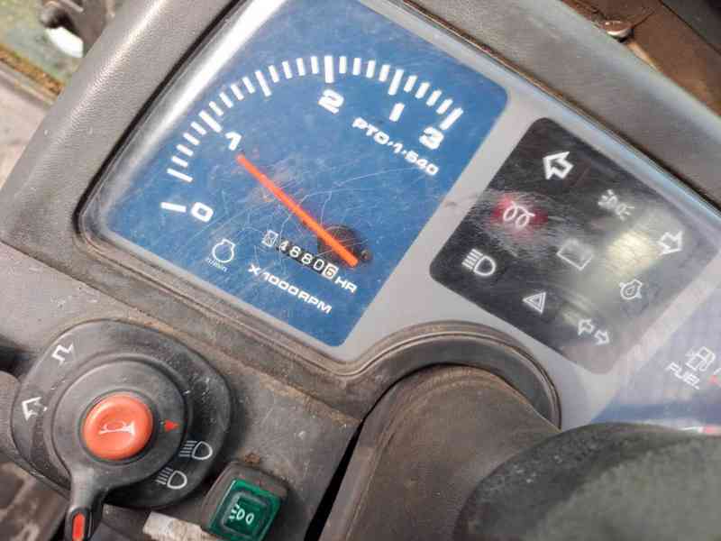 Traktor Kubota B2400  - foto 8