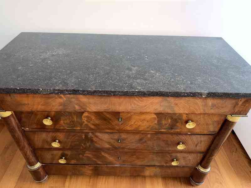 Komoda ve stylu empír délka 130 cm/šířka 59 cm - foto 3