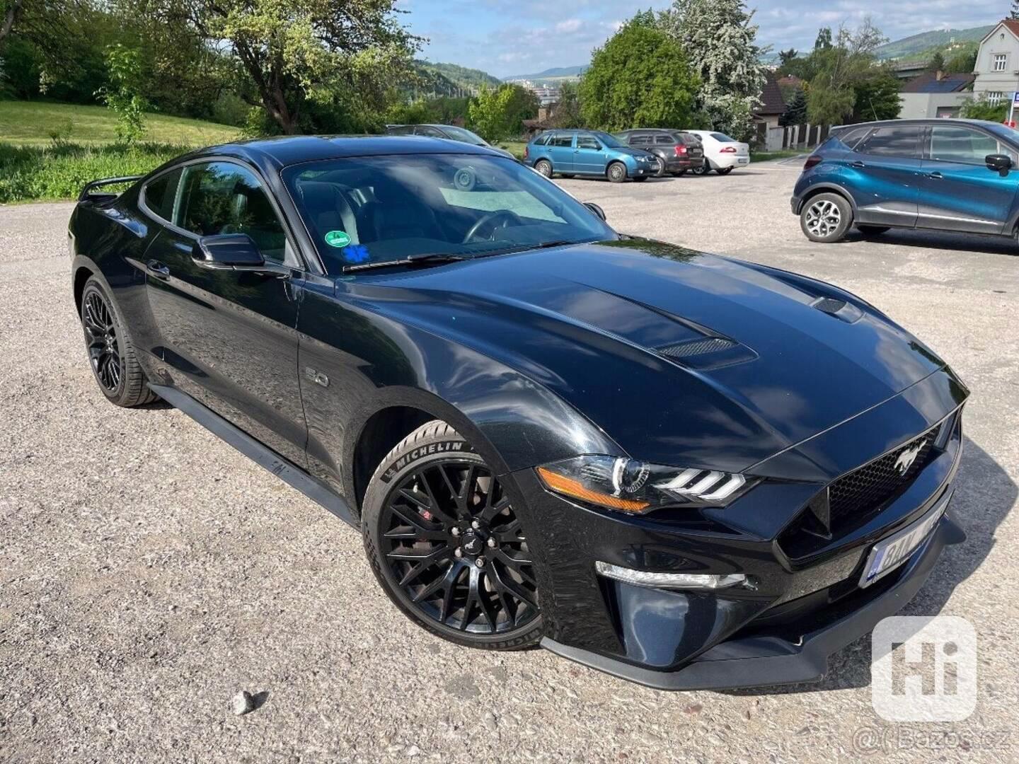 Ford Mustang 5,0 - foto 1