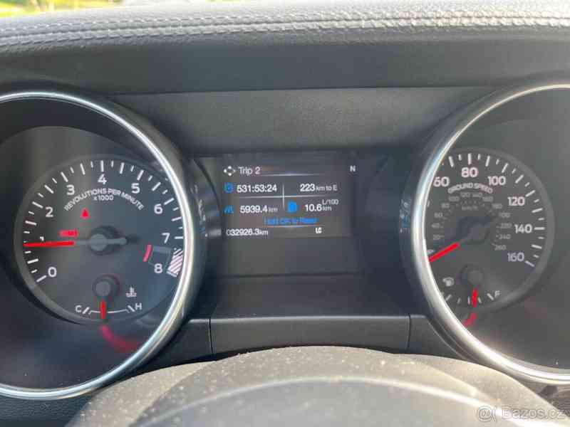 Ford Mustang 5,0 - foto 7