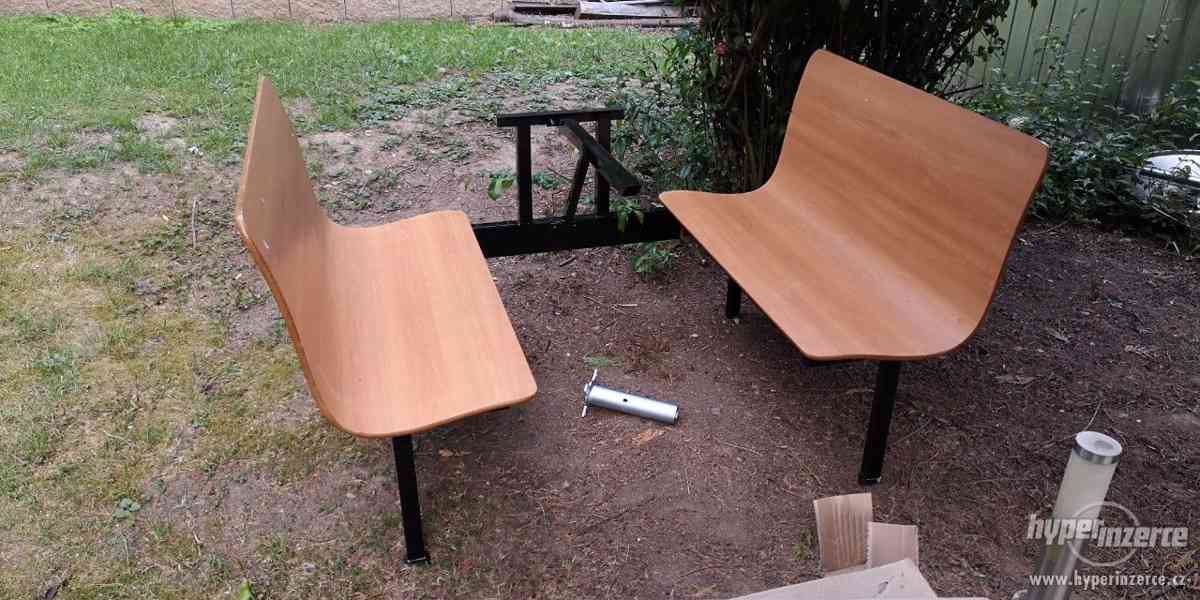 Nové zabalené dřevěné lavice s konstrukcí - foto 8