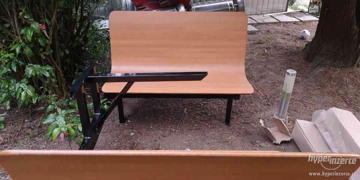 Nové zabalené dřevěné lavice s konstrukcí - foto 10