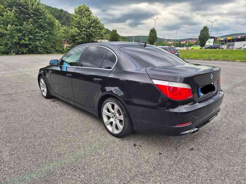 BMW 5 E60 - foto 4