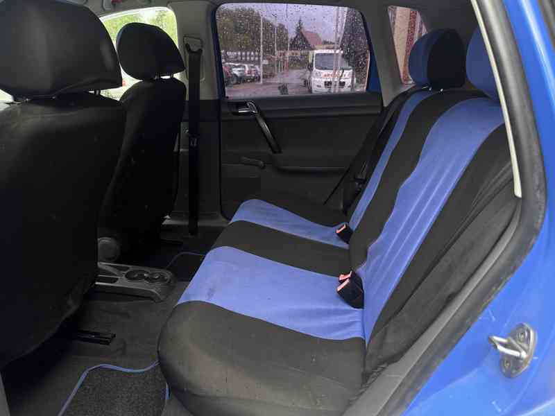 Volkswagen Polo 1.2i původ Česká Republika - foto 11